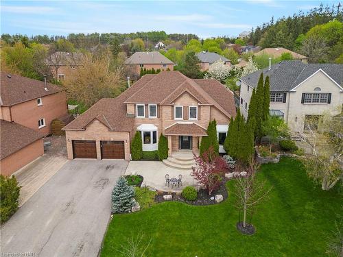 31 Bloomfield Trail, Richmond, ON - Outdoor With Facade