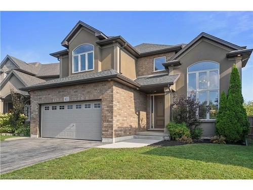 82 Creekside Drive, Welland, ON - Outdoor With Facade