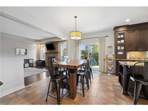 82 Creekside Drive, Welland, ON - Indoor Photo Showing Dining Room