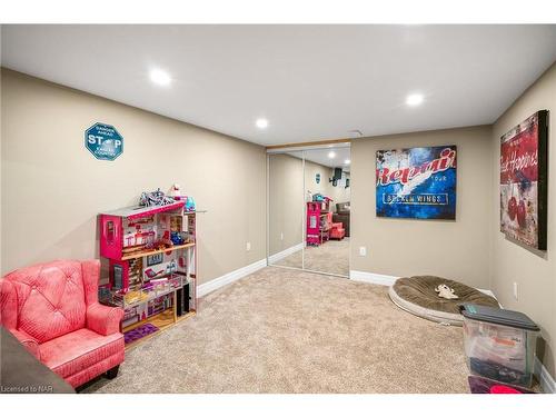 6 Garnet Street, St. Catharines, ON - Indoor Photo Showing Basement