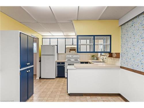 1467 Stevensville Road, Stevensville, ON - Indoor Photo Showing Kitchen