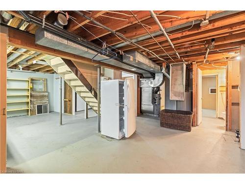 1467 Stevensville Road, Stevensville, ON - Indoor Photo Showing Basement