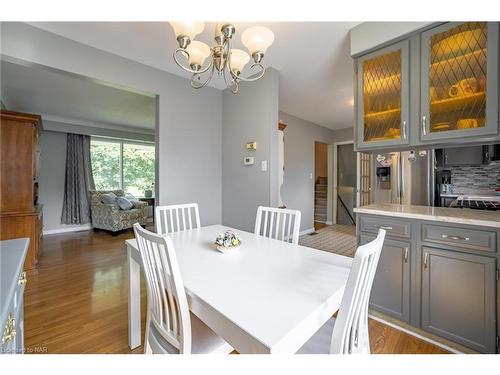 108 Watt Avenue, Welland, ON - Indoor Photo Showing Dining Room