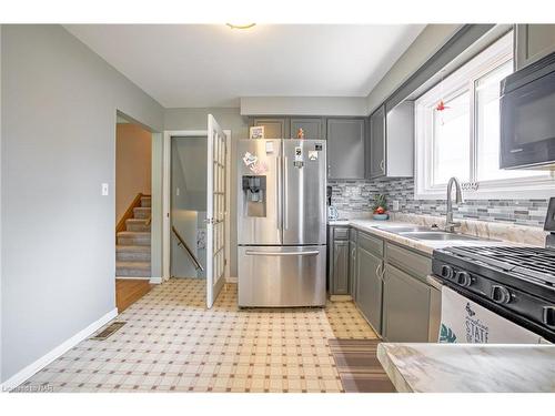 108 Watt Avenue, Welland, ON - Indoor Photo Showing Kitchen With Double Sink