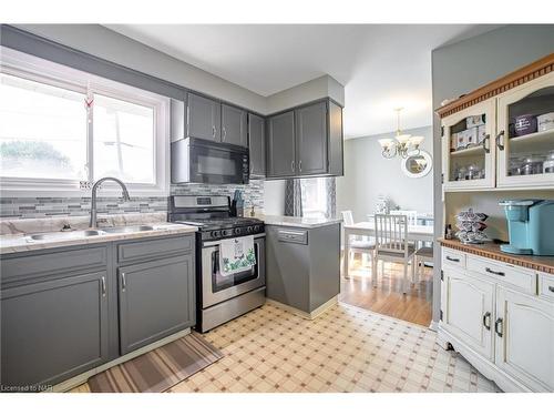 108 Watt Avenue, Welland, ON - Indoor Photo Showing Kitchen With Double Sink