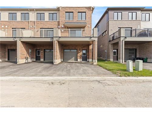 15 Melody Lane, Thorold, ON - Outdoor With Balcony With Facade