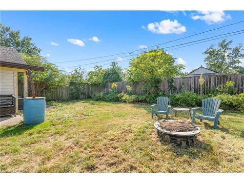 487 Crescent Road, Fort Erie, ON - Outdoor With Backyard