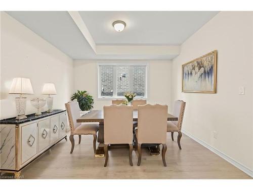 34 Oriole Crescent, Port Colborne, ON - Indoor Photo Showing Dining Room