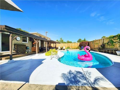 43 Ramsey Street, St. Catharines, ON - Outdoor With In Ground Pool With Backyard