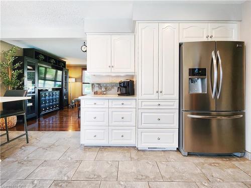 43 Ramsey Street, St. Catharines, ON - Indoor Photo Showing Kitchen