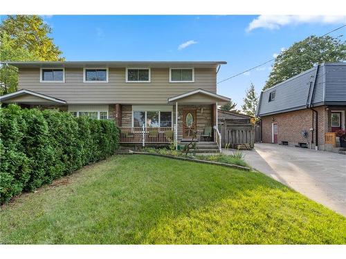 30 Black Knight Road, St. Catharines, ON - Outdoor