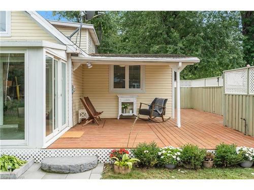 14 Firelane 14A, Niagara-On-The-Lake, ON - Outdoor With Deck Patio Veranda With Exterior