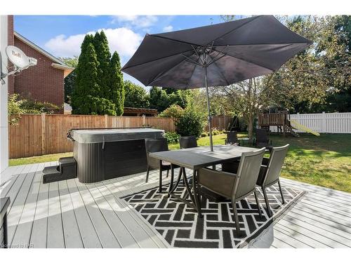 47 Golden Boulevard, St. Catharines, ON - Outdoor With Deck Patio Veranda