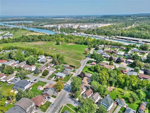 114 Welland Street N, Thorold, ON - Outdoor With View