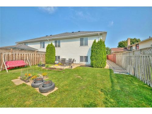 8040 Post Road, Niagara Falls, ON - Outdoor