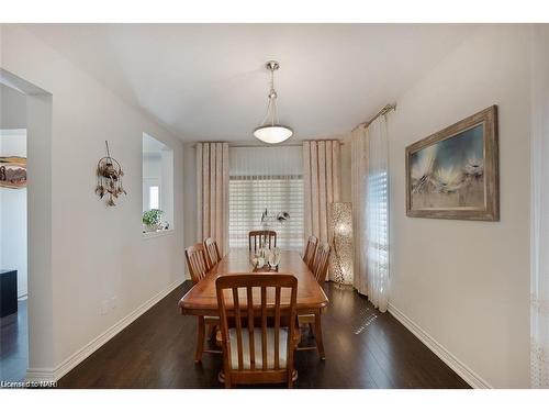 62 Buckley Terrace, Pelham, ON - Indoor Photo Showing Dining Room