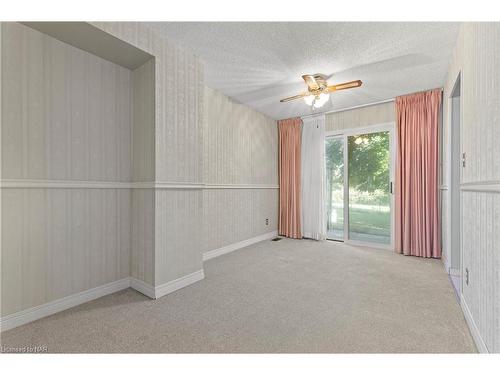 24-5787 Swayze Drive, Niagara Falls, ON - Indoor Photo Showing Other Room