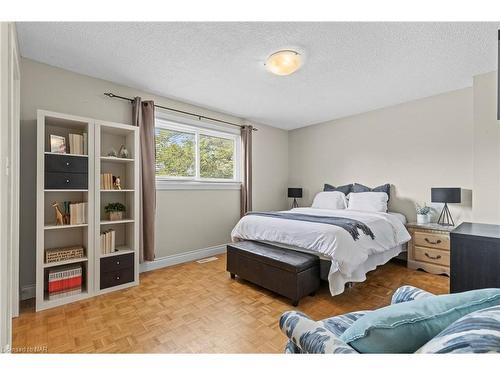 28-286 Cushman Road, St. Catharines, ON - Indoor Photo Showing Bedroom