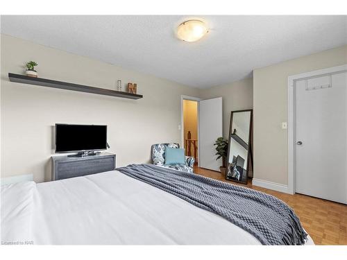 28-286 Cushman Road, St. Catharines, ON - Indoor Photo Showing Bedroom