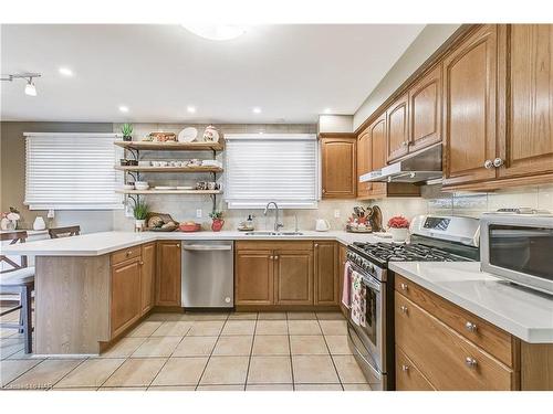 2642 Windjammer Road, Mississauga, ON - Indoor Photo Showing Kitchen With Double Sink