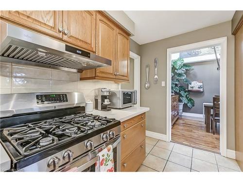 2642 Windjammer Road, Mississauga, ON - Indoor Photo Showing Kitchen