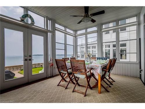 23 Promenade Way, Crystal Beach, ON - Indoor Photo Showing Dining Room