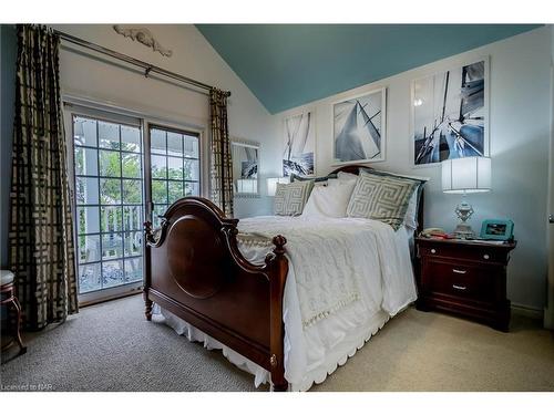 23 Promenade Way, Crystal Beach, ON - Indoor Photo Showing Bedroom