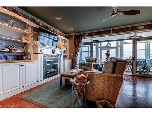 23 Promenade Way, Crystal Beach, ON - Indoor Photo Showing Living Room With Fireplace