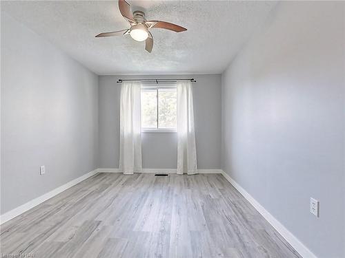 80 Oxford Street, St. Catharines, ON - Indoor Photo Showing Other Room