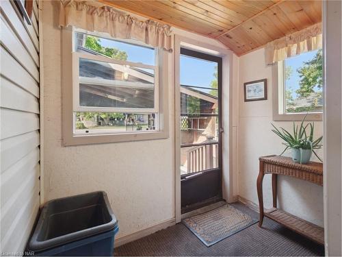 1304 Spears Road, Fort Erie, ON - Indoor Photo Showing Other Room