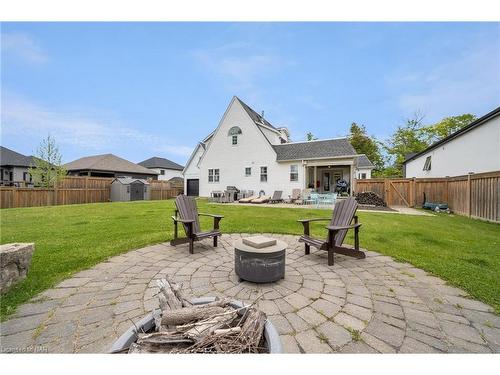 2 Hilda Street, Welland, ON - Outdoor With Deck Patio Veranda With Backyard