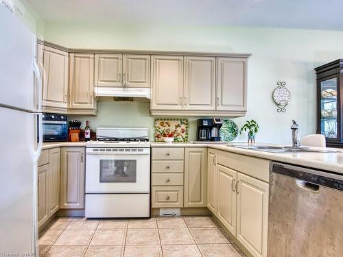 14-1448 Niagara Stone Road, Niagara-On-The-Lake, ON - Indoor Photo Showing Kitchen With Double Sink