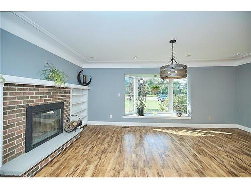 1516 Garrison Road, Fort Erie, ON - Indoor With Fireplace