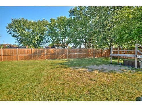 1516 Garrison Road, Fort Erie, ON - Outdoor With Backyard