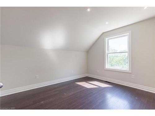 150 Welland Avenue, St. Catharines, ON - Indoor Photo Showing Other Room