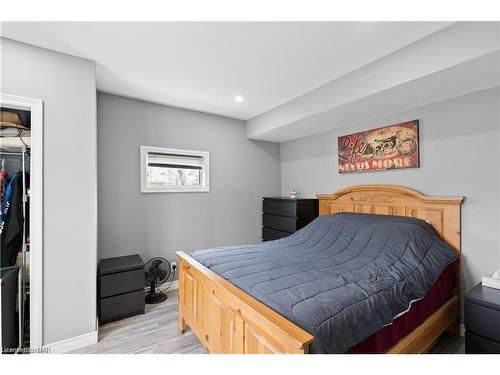 24 Church Street, Port Colborne, ON - Indoor Photo Showing Bedroom