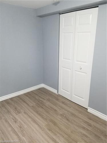 20 Patricia Avenue, Welland, ON - Indoor Photo Showing Other Room