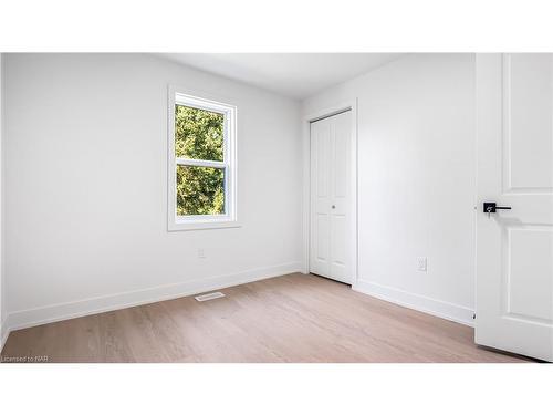 9013 Netherby Road, Niagara Falls, ON - Indoor Photo Showing Other Room