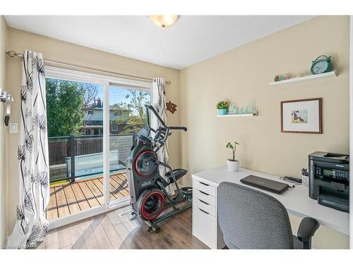 8 Argyle Court, Welland, ON - Indoor Photo Showing Gym Room