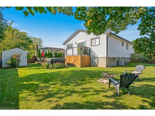 8 Argyle Court, Welland, ON - Outdoor With Backyard