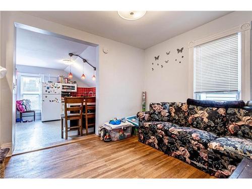 4394 Morrison Street, Niagara Falls, ON - Indoor