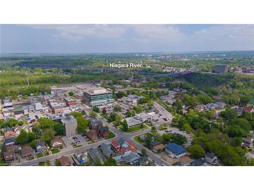 4394 Morrison Street, Niagara Falls, ON - Outdoor With View