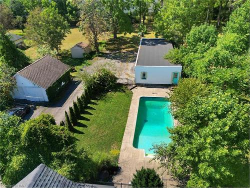 463 Niagara Boulevard, Fort Erie, ON - Outdoor With In Ground Pool