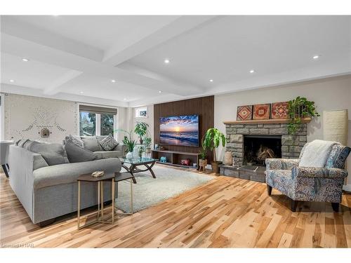 42 October Drive, St. Catharines, ON - Indoor Photo Showing Living Room With Fireplace