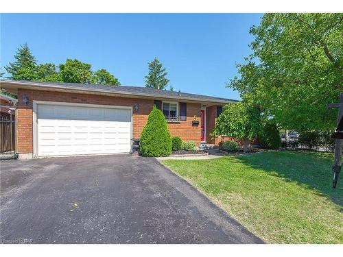 4 College Park Drive, Welland, ON - Outdoor