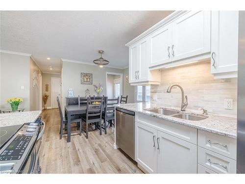 12 1/2 Beachaven Drive, St. Catharines, ON - Indoor Photo Showing Other Room