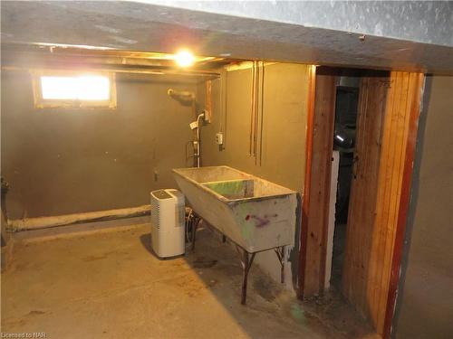 149 Knoll Street, Port Colborne, ON - Indoor Photo Showing Basement