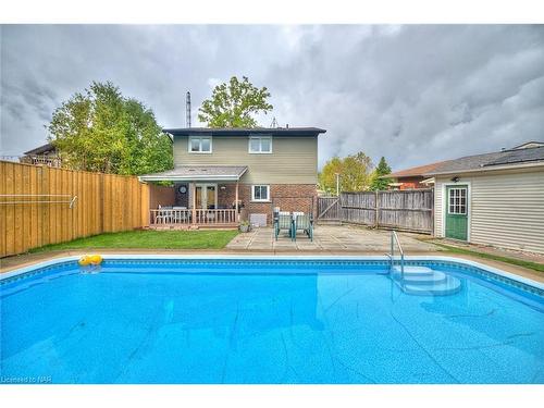 27 Meadowvale Place, Welland, ON - Outdoor With In Ground Pool With Deck Patio Veranda With Backyard With Exterior