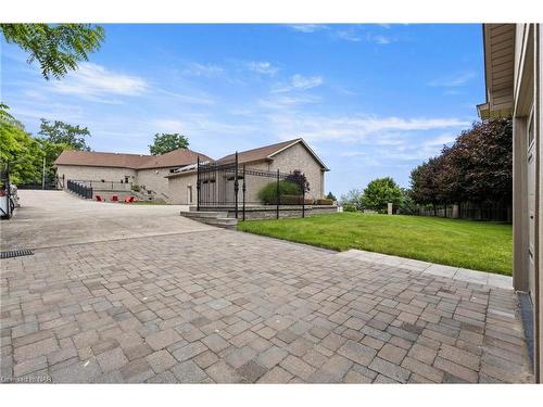 63 Tanbark Road, Niagara-On-The-Lake, ON - Outdoor