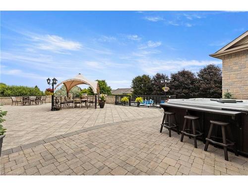 63 Tanbark Road, Niagara-On-The-Lake, ON - Outdoor